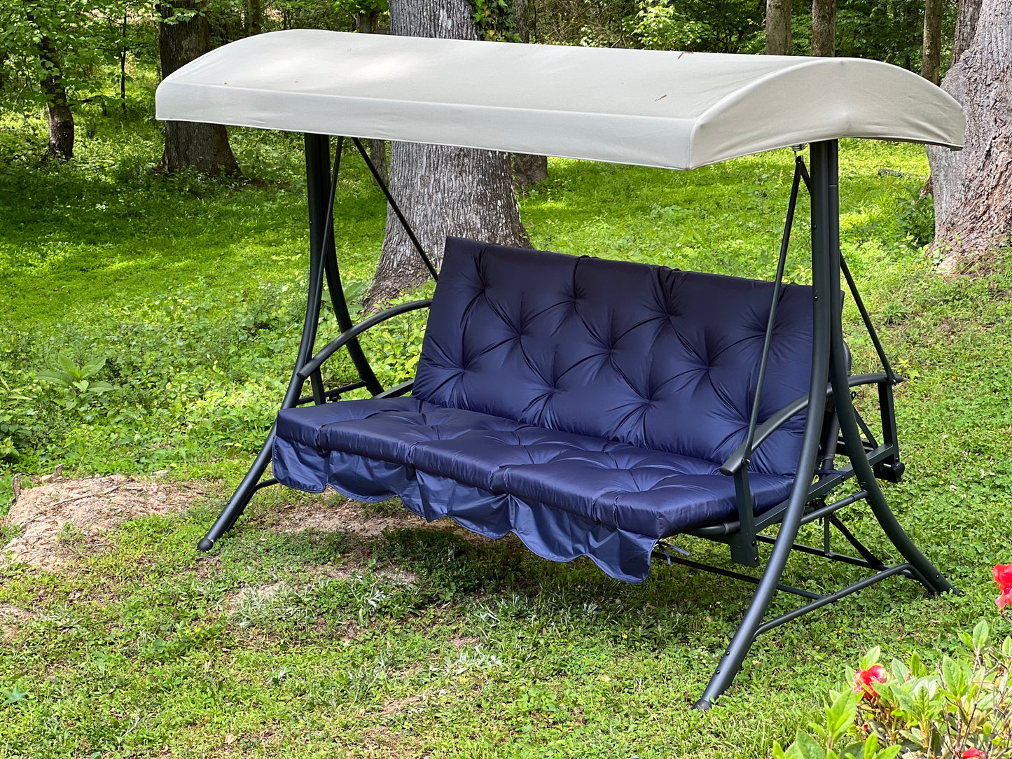 Water-resistant Long Cushion For Garden Swing, XL cushions, Replacement swing with ties - Comfort for Your Backyard, 67x47 inches