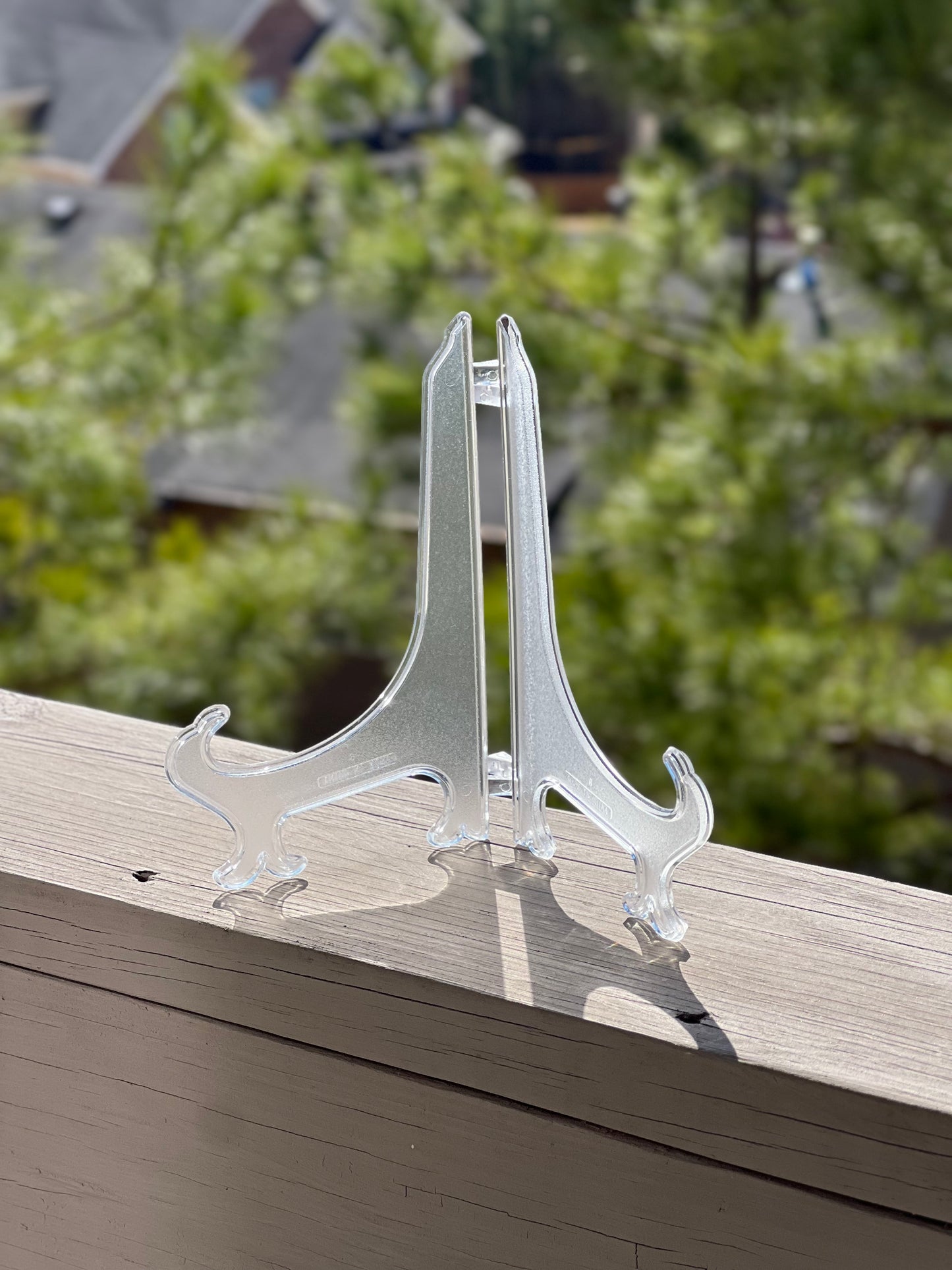 Round Embroidered Linen Wall Hanging for Interior Decor - Elegant Wall Decoration "Home is where your heart is" Interior Gifts, Decor with dog