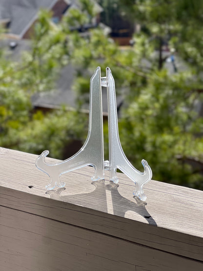 Round Embroidered Linen Wall Hanging for Interior Decor - Elegant Wall Decoration "Home is where your heart is" Interior Gifts, Decor with dog