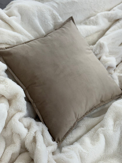 Elegant plain velour cushion covers solid - a perfect accent for your interior
